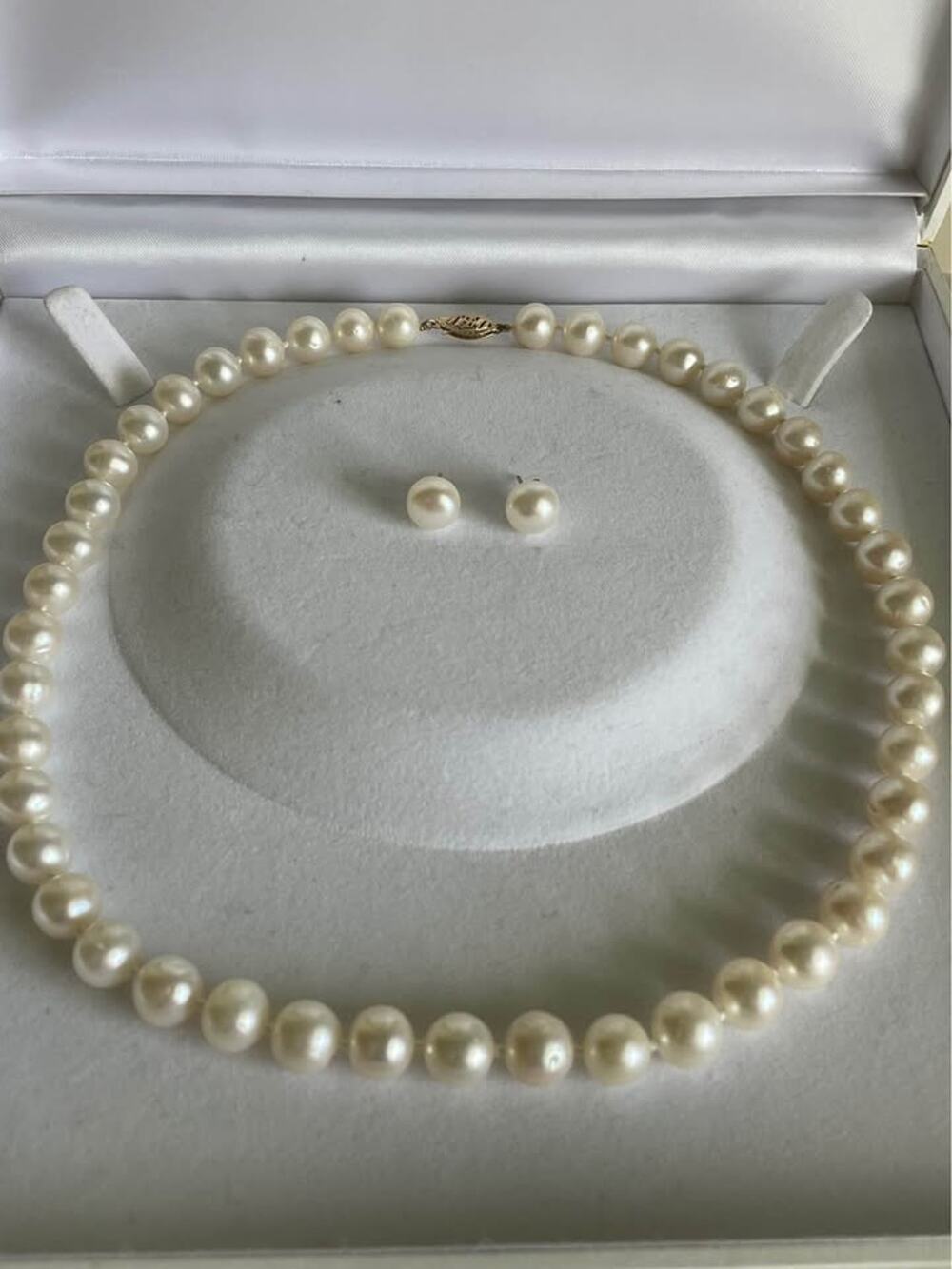 Regal 14K 8-10mm Pearl Necklace and Earring Set